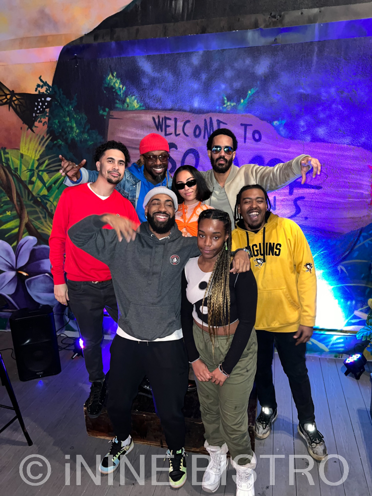 iNine Bistro gallery photo 27